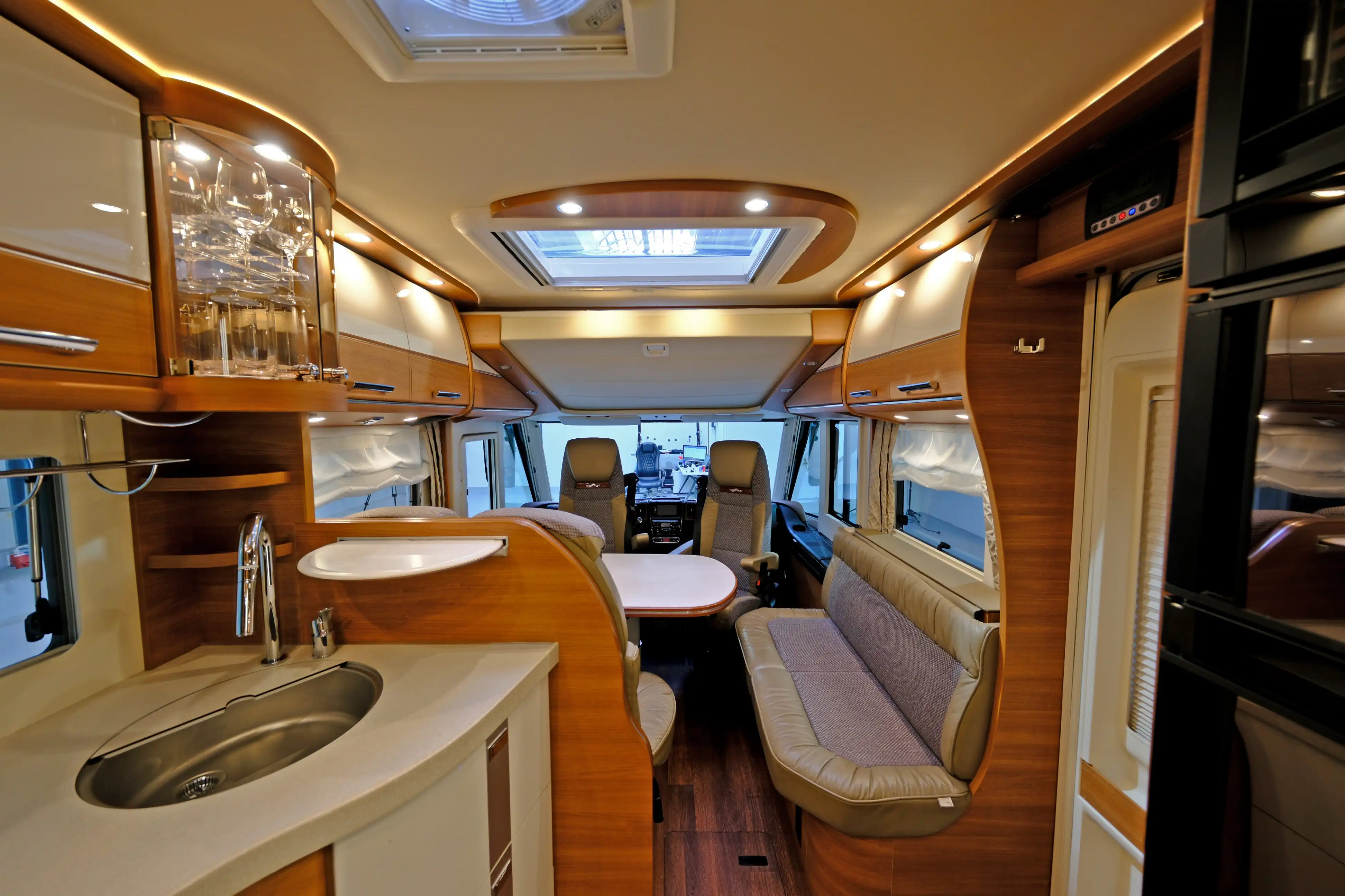 CARTHAGO Chic C-Line I 6.2 XL